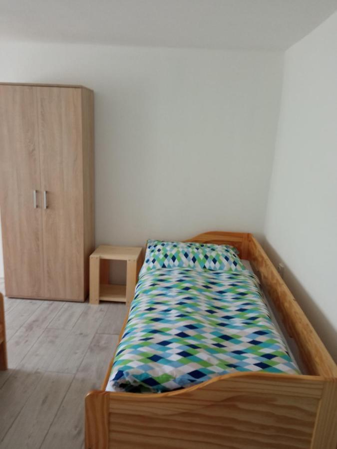 Apartman Hulin, Chrastany Экстерьер фото